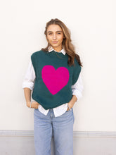 Load image into Gallery viewer, Baby alpaca wool Chunky Heart Vest
