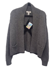 Load image into Gallery viewer, chunky cardigan hand knitted in pure alpaca wool softer than cashmere 
