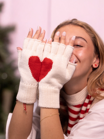 GLOVES & MITTENS