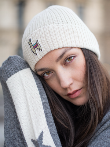 white alpaca beanie with yapa logo 