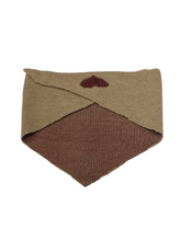 Load image into Gallery viewer, Knitted bandana with hearts
