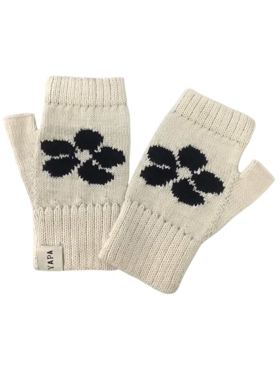 Flower Baby alpaca Mittens