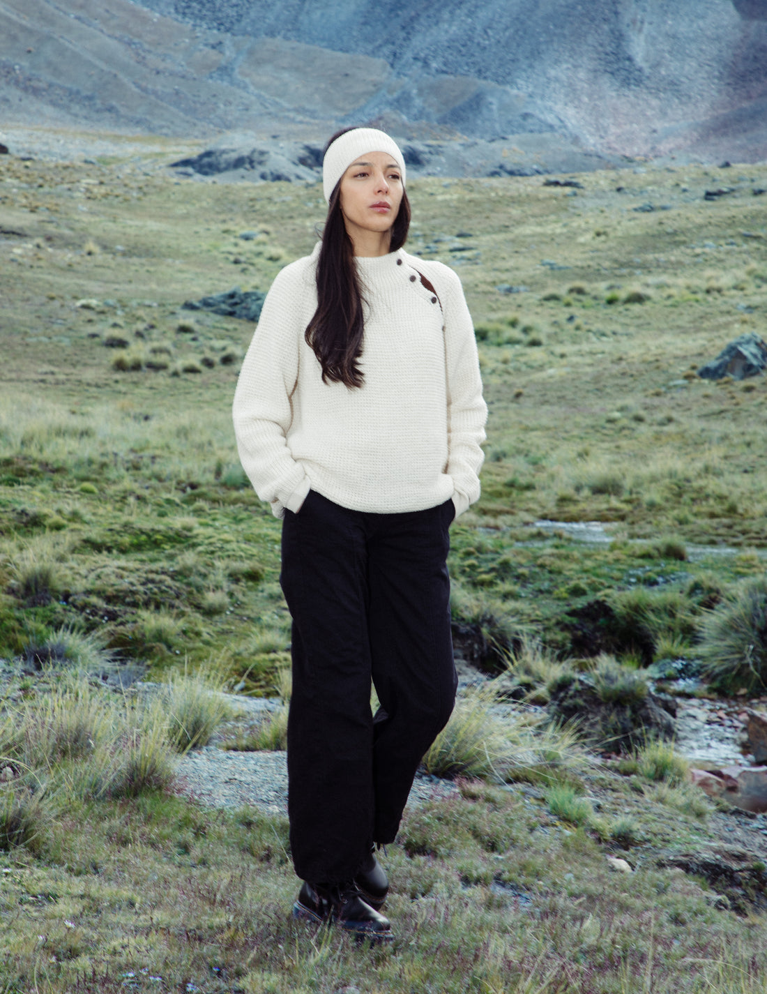 Suéter acogedor con trenzas