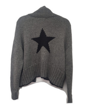 Load image into Gallery viewer, alpaca cardigan hand knitted in pure  chunky baby alpaca grey with star
